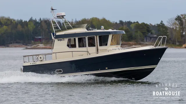 Targa 27.2 Fly — Cruising
