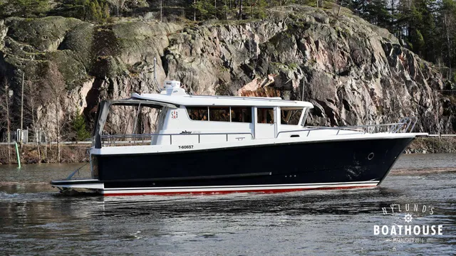 Sargo 36 — Cruising