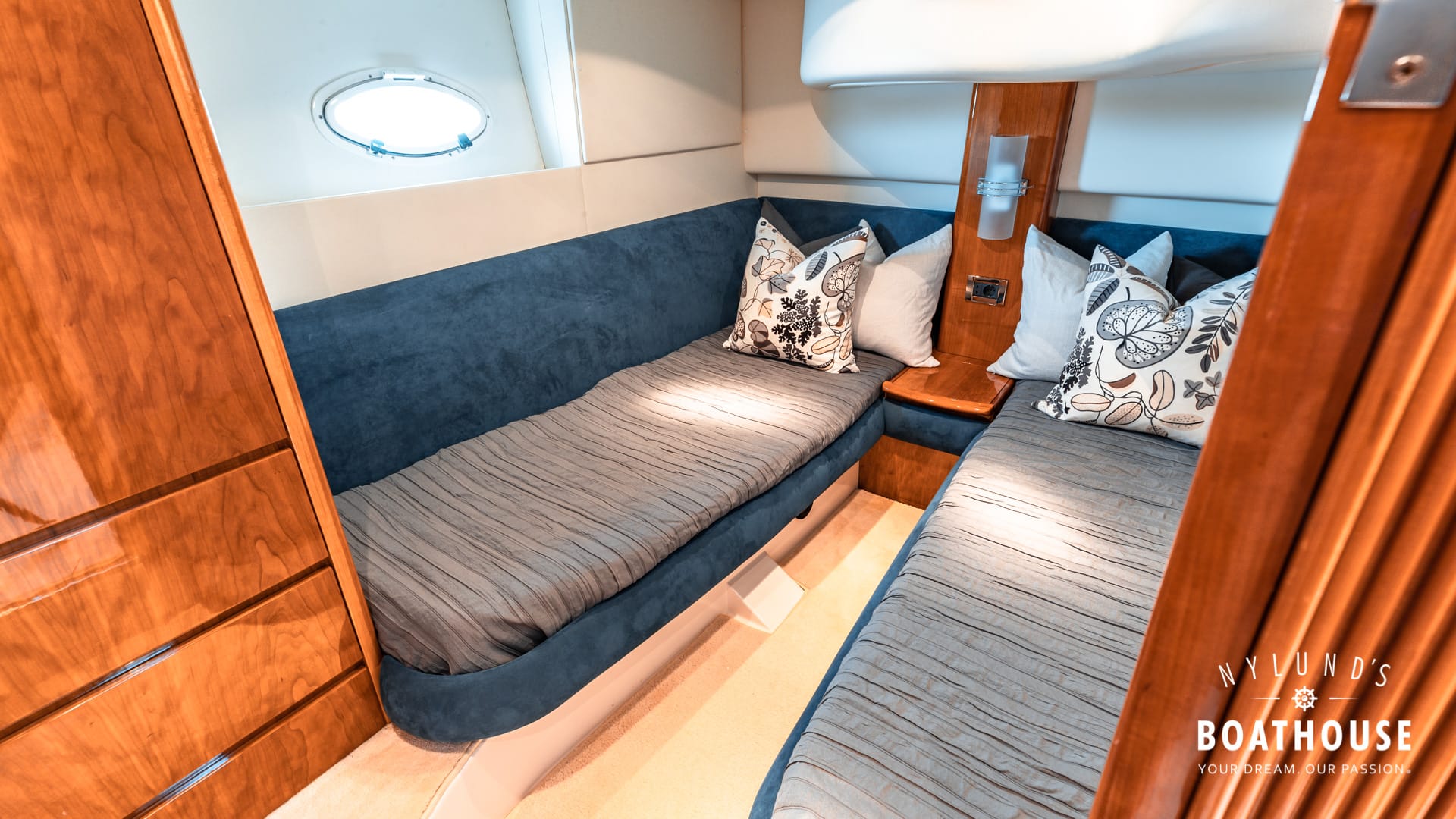 Azimut 42 Fly - Image 29