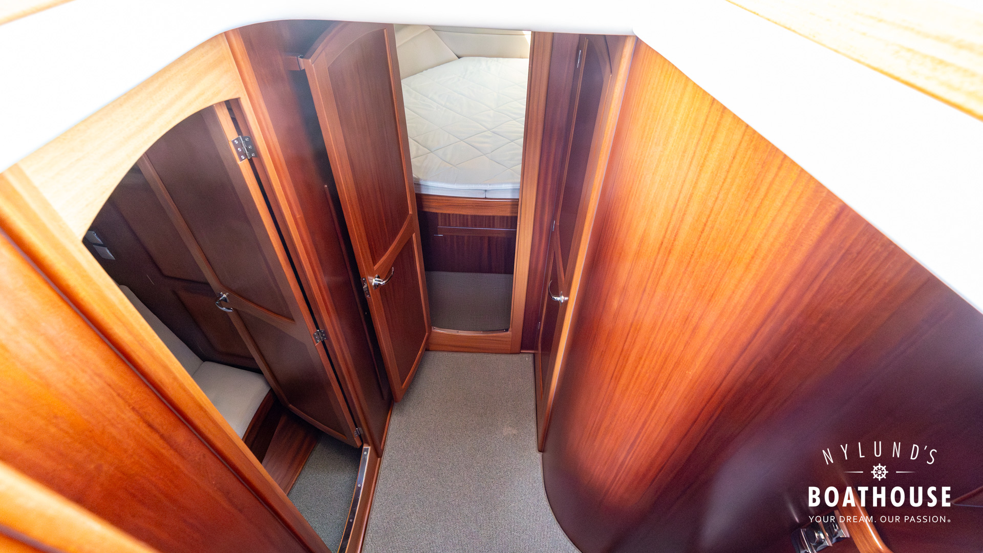 Nord West 370 Flybridge - Image 45