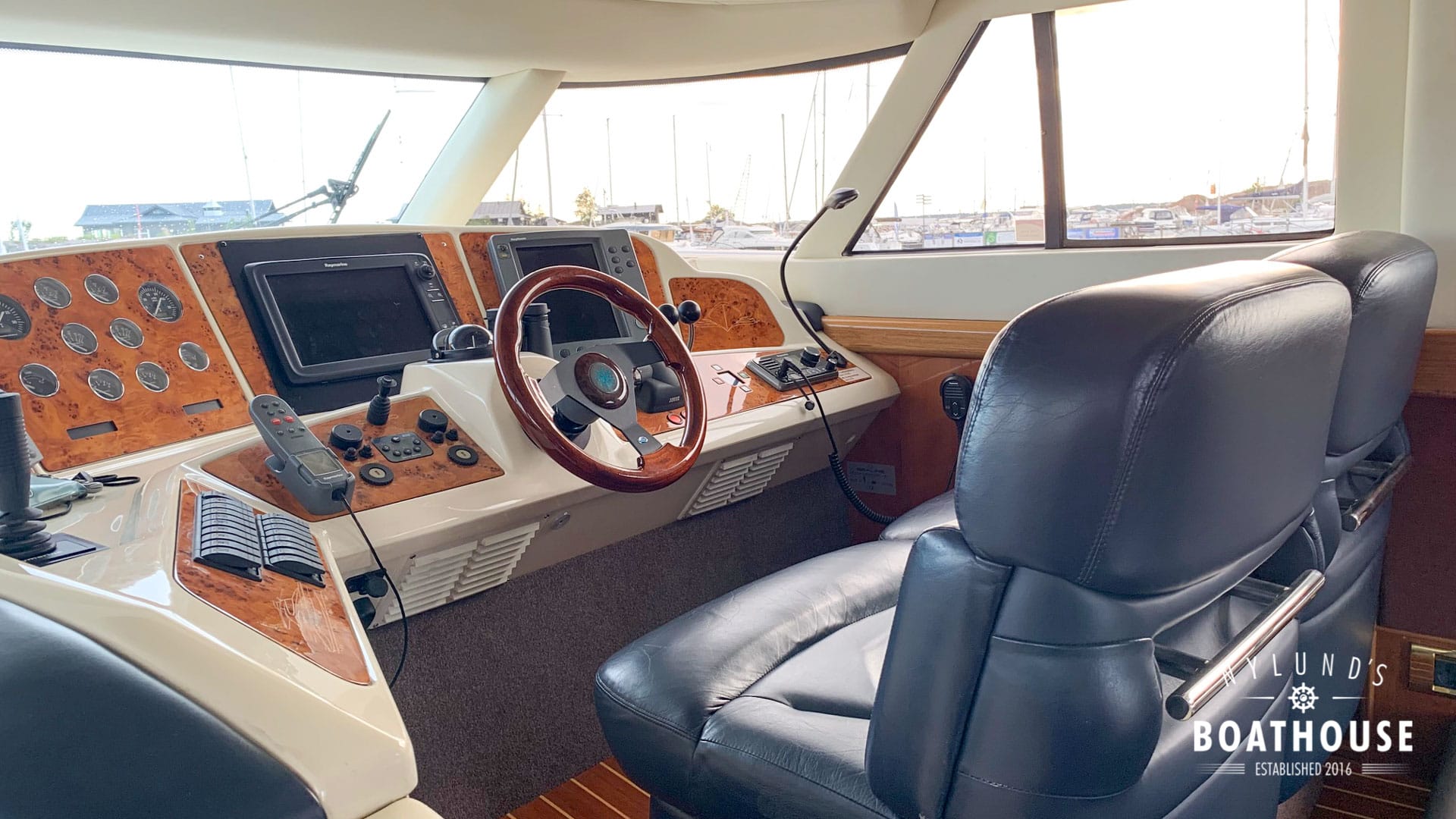 Sealine T47 - Image 10