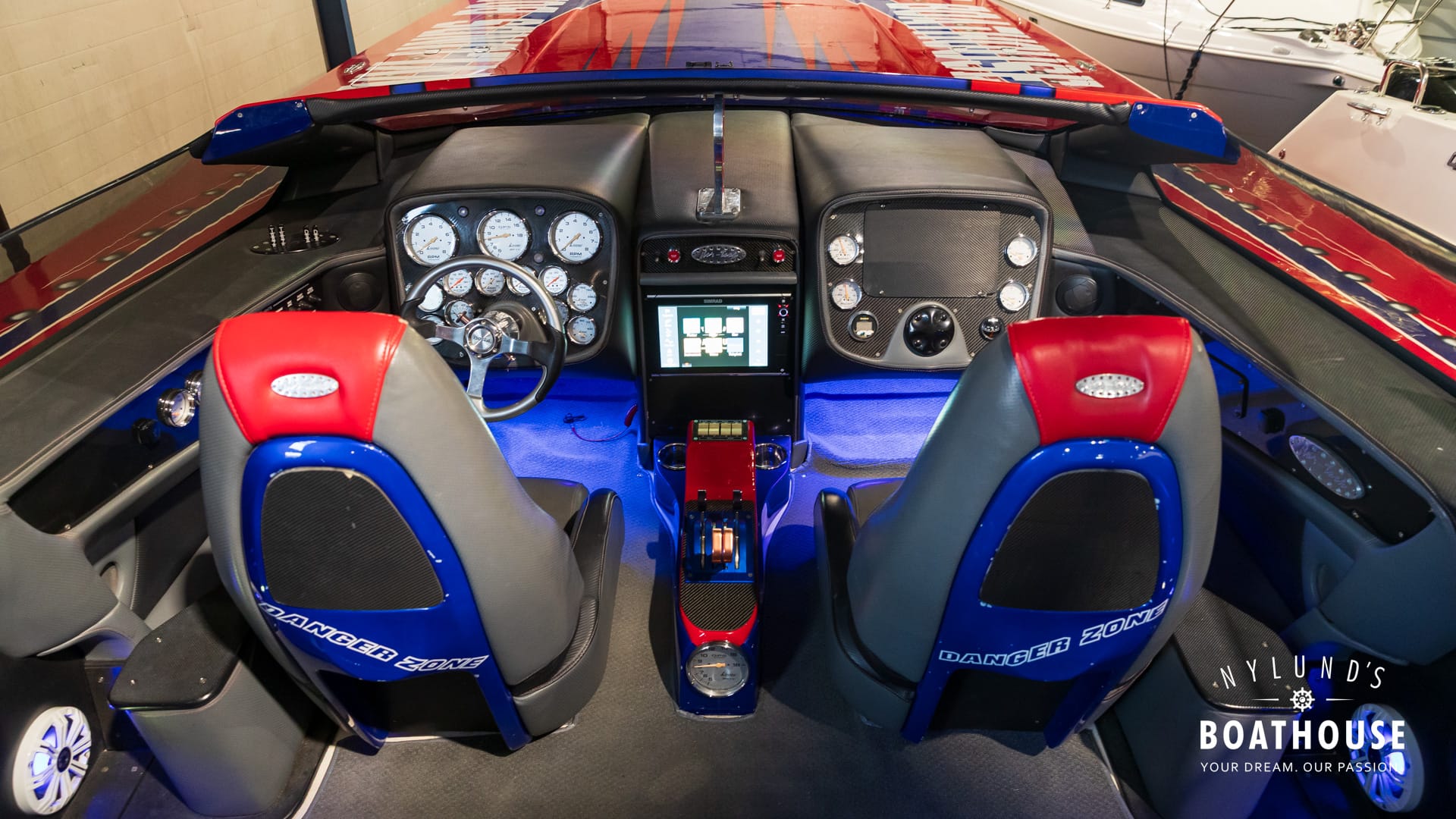 Nor-tech 4300 Supercat Roadster - Image 45