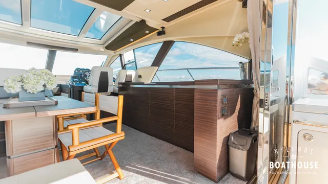 Azimut 55S