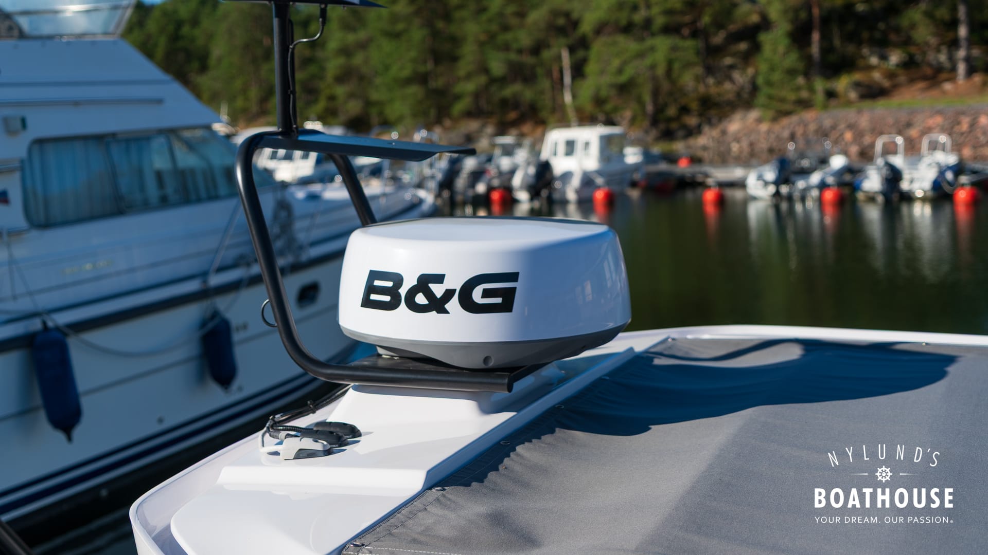 Axopar 28 Cabin - Image 58