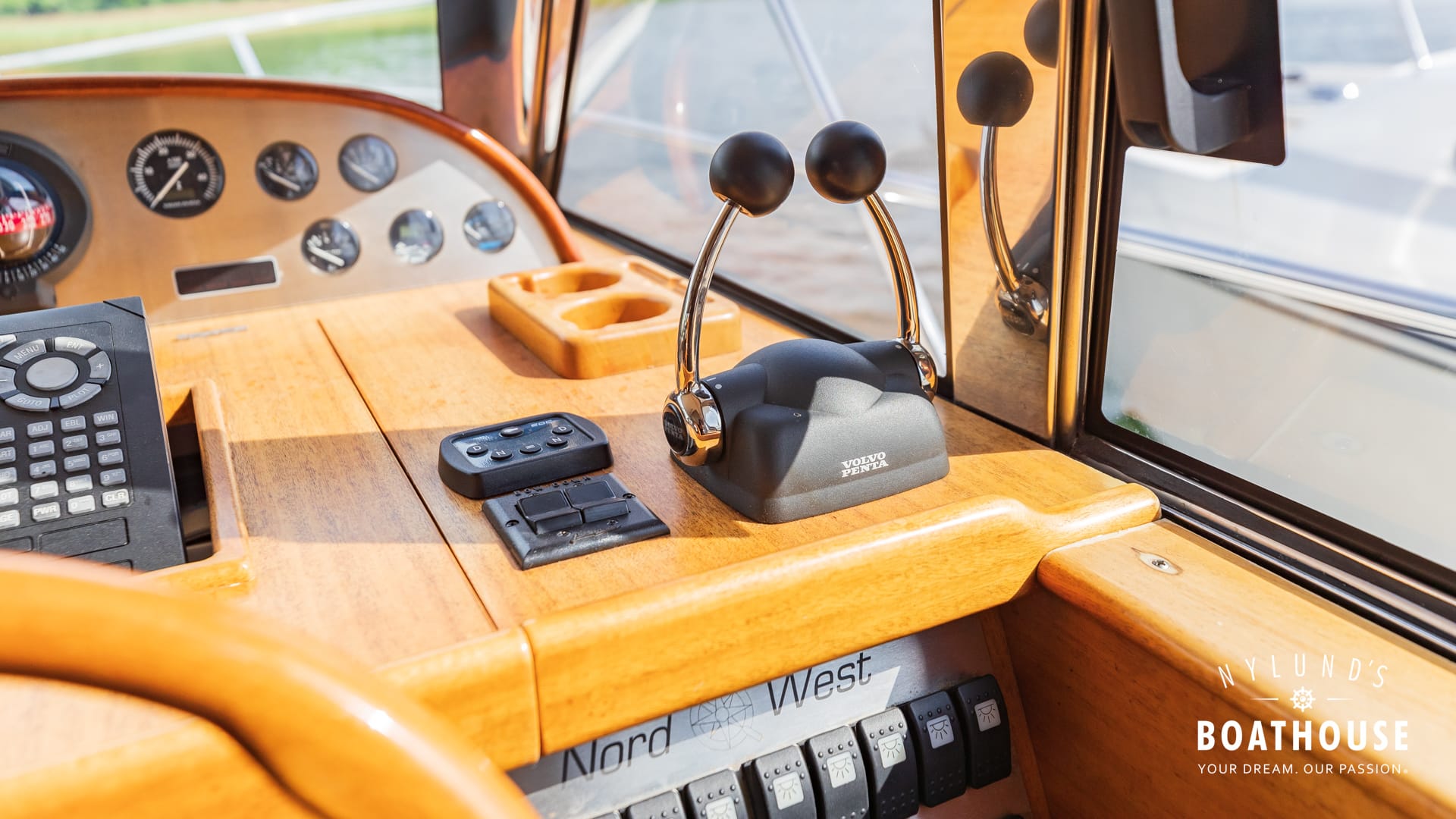Nord West 390 Flybridge - Image 44