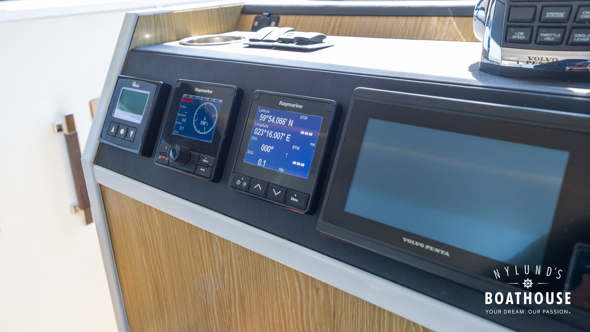 Sealine F430 - Image 65