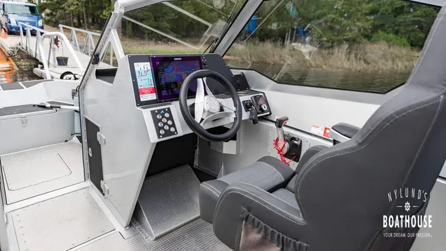 Anytec A23 — Ulkopuoli