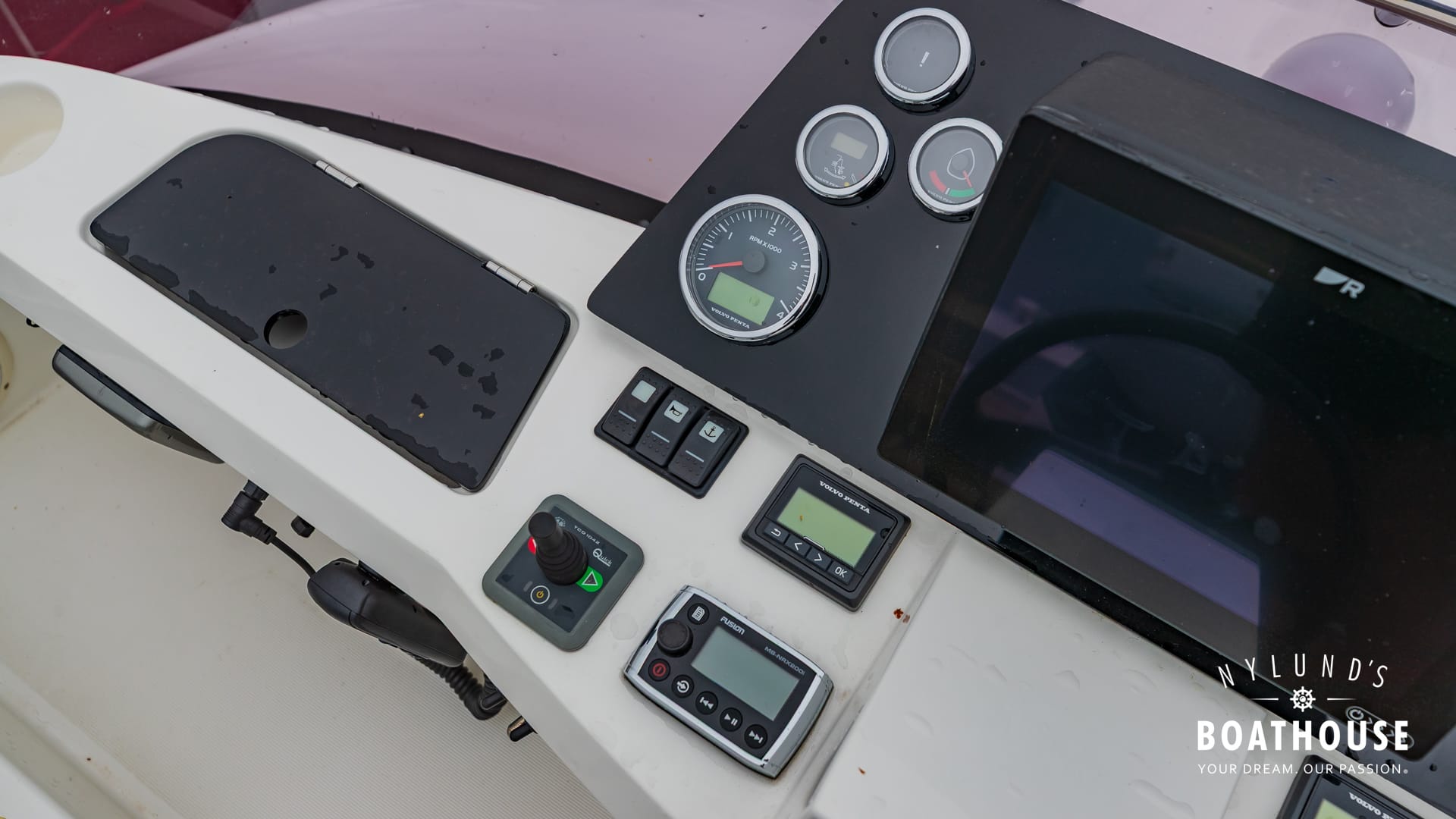 Galeon 340 Fly - Image 67