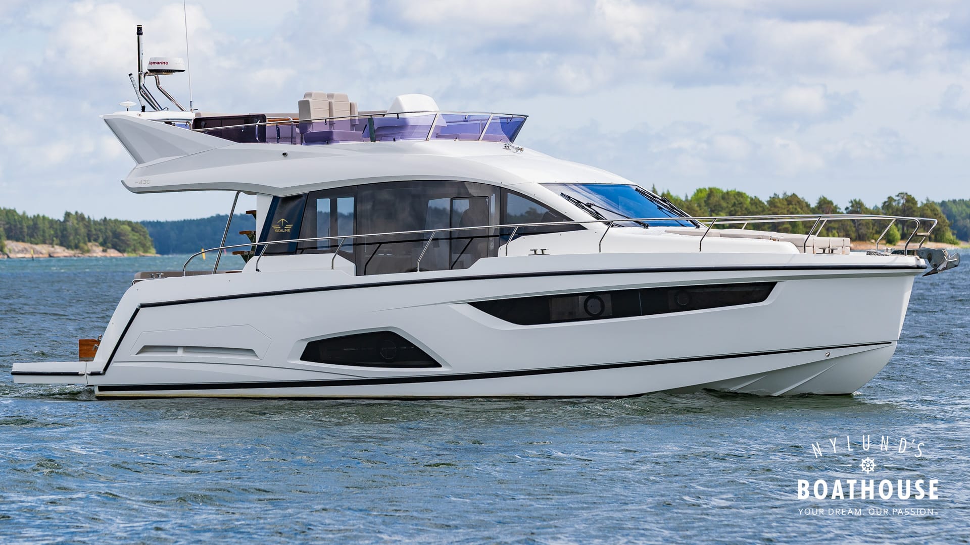 Sealine F430 - Image 1