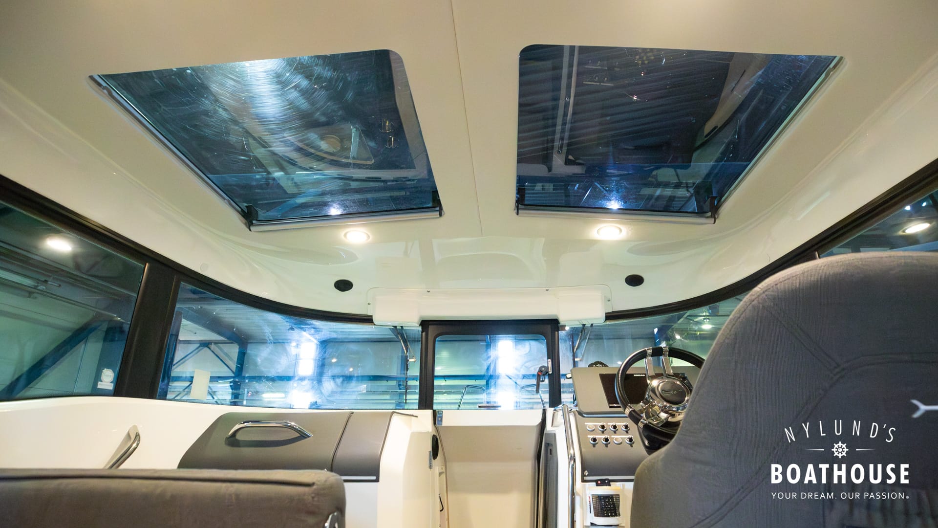 XO 270 RS Cabin OB - Image 33