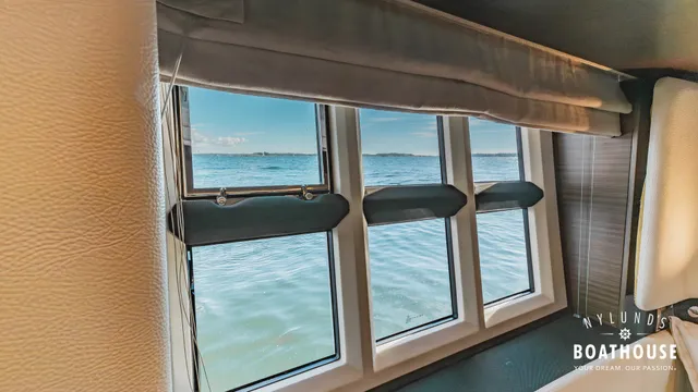 Azimut 55S