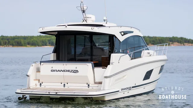 Grandezza 37 CA — Navegando