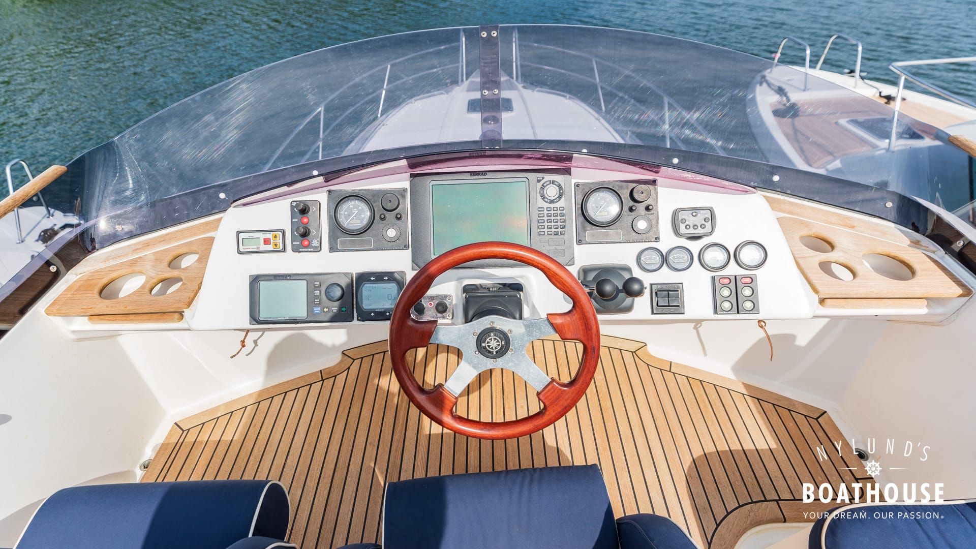 Nord West 390 Flybridge - Image 75