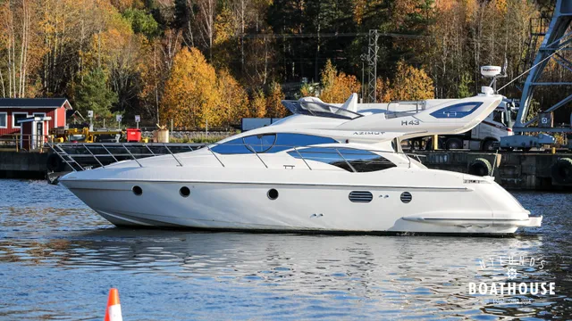 Azimut 43 Fly