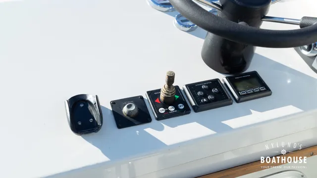 Targa 32 Fly