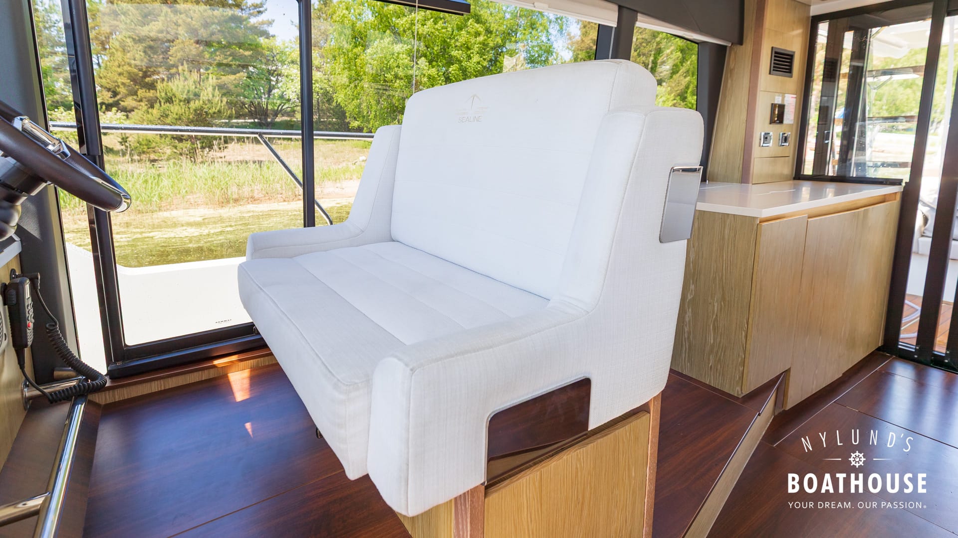 Sealine F430 - Image 56